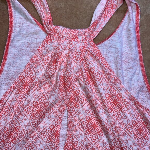 Banana Republic Women Medium Coral White Geometric Razorback Summer Tank Top (W) - Picture 6 of 6
